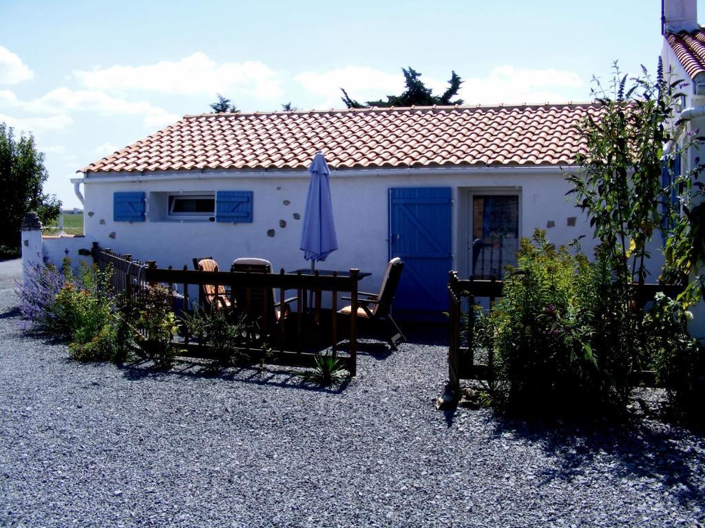 Au Passage Du Gois Bed & Breakfast Beauvoir-sur-Mer Room photo