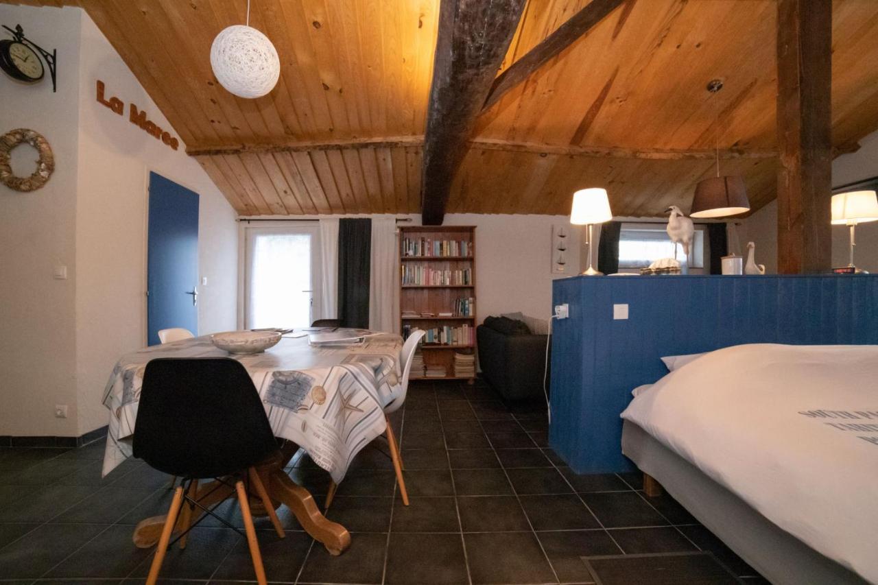 Au Passage Du Gois Bed & Breakfast Beauvoir-sur-Mer Exterior photo