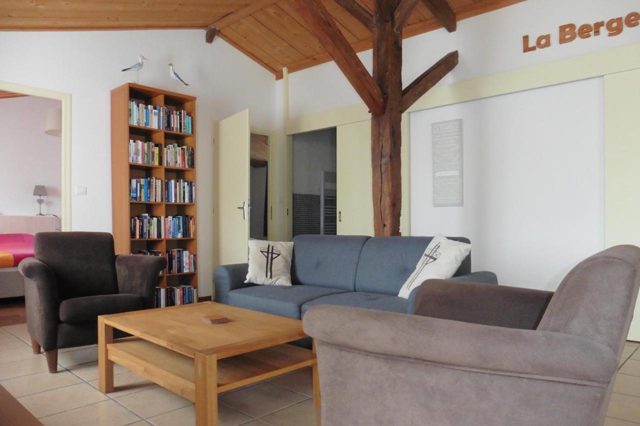 Au Passage Du Gois Bed & Breakfast Beauvoir-sur-Mer Exterior photo